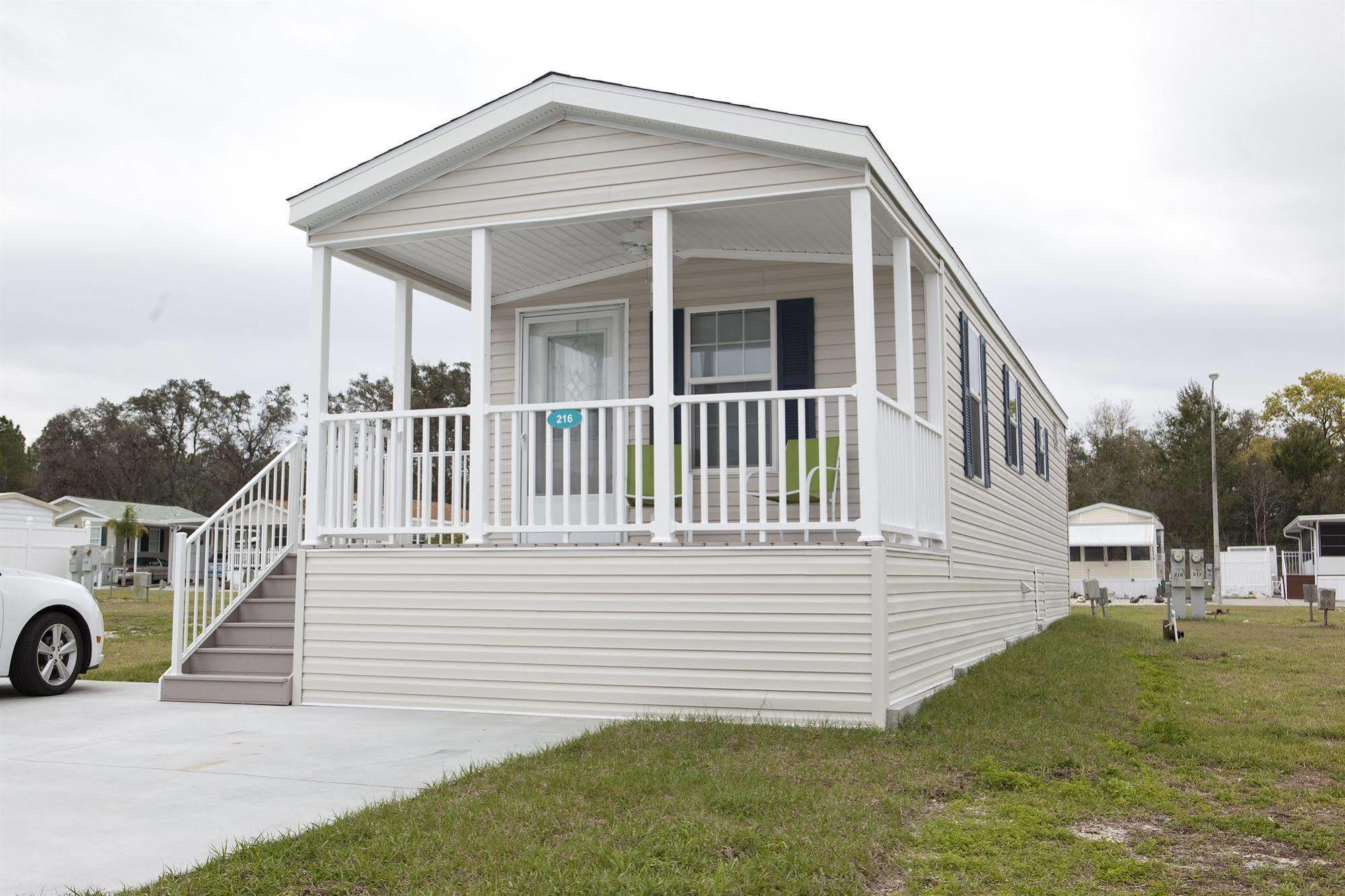 Three Lakes - Rv Resort Hudson Exterior photo